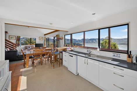 Photo of property in 6 Doris Faigan Lane, Charteris Bay, Lyttelton, 8971