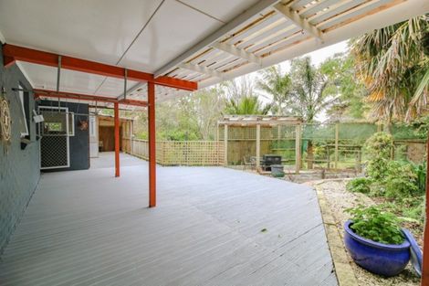 Photo of property in 140 Aokautere Drive, Fitzherbert, Palmerston North, 4410