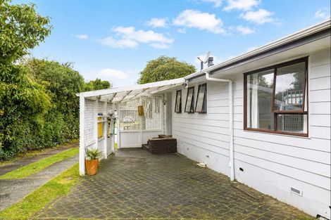 Photo of property in 6 Luke Place, Fairy Springs, Rotorua, 3015