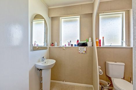 Photo of property in 78 Waihemo Street, Waitangirua, Porirua, 5024