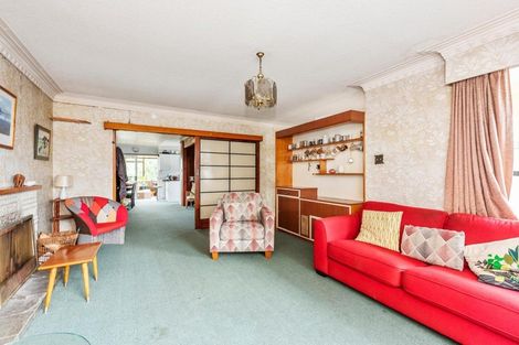 Photo of property in 302 Lincoln Road, Henderson, Auckland, 0610