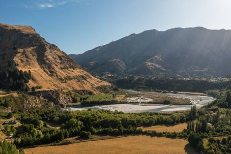 Photo of property in 16 Littles Road, Arthurs Point, Queenstown, 9371