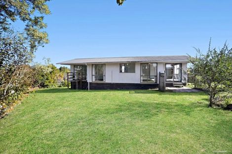 Photo of property in 141 Moire Road, West Harbour, Auckland, 0618