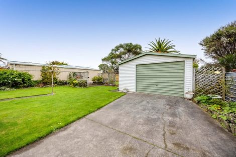 Photo of property in 11 Grant Vc Street, Hawera, 4610