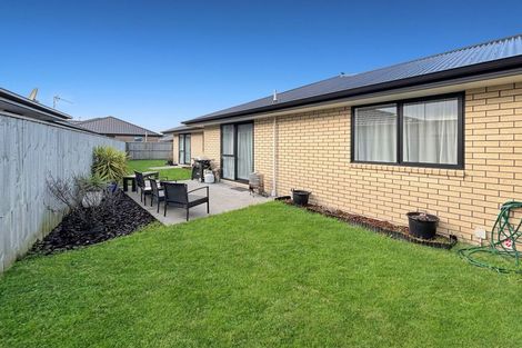 Photo of property in 18 Allied Road, Halswell, Christchurch, 8025
