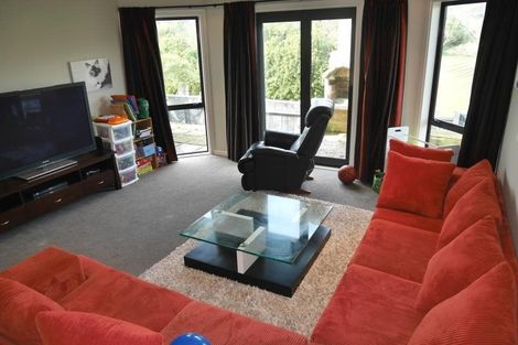 Photo of property in 9 Cottle Heath Close, Manor Park, Lower Hutt, 5019