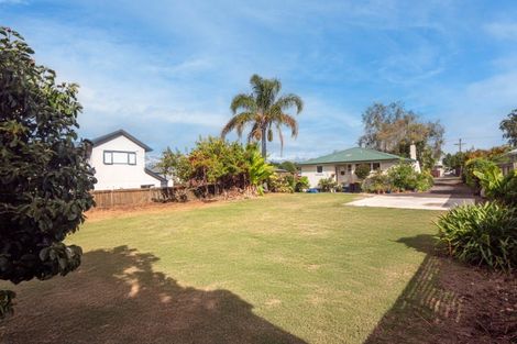 Photo of property in 52 Hall Road, Matua, Tauranga, 3110