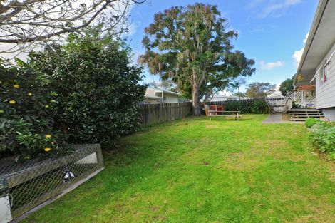 Photo of property in 54 Nottingham Street, Karori, Wellington, 6012