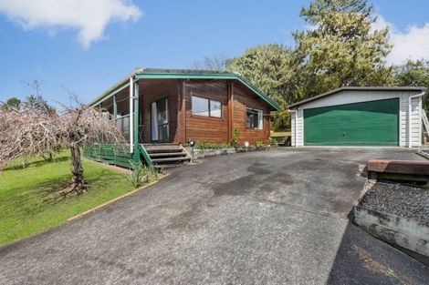 Photo of property in 288 Whitford Road, Whitford, Howick, 2571