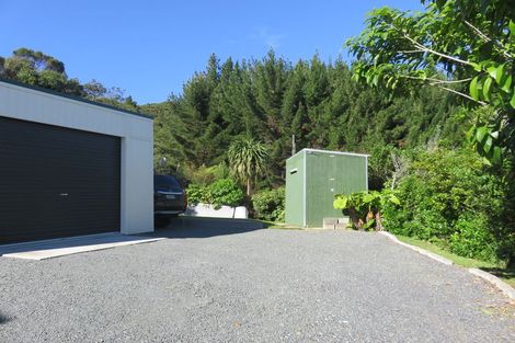 Photo of property in 100 Rapata Road, Oakura, Hikurangi, 0184