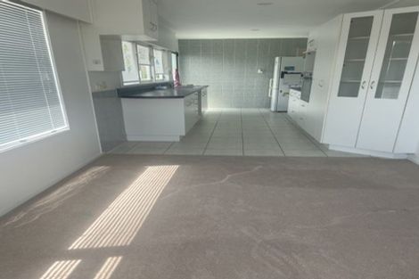 Photo of property in 27 Eban Avenue, Hillcrest, Auckland, 0627