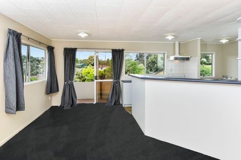 Photo of property in 5 Malibu Grove, Bayview, Auckland, 0629