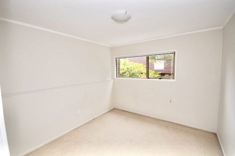 Photo of property in 2/12 Marama Street, Castor Bay, Auckland, 0620