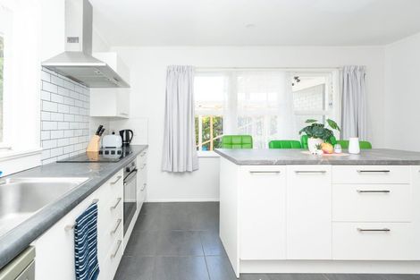 Photo of property in 13 Sheridan Street, Silverdale, Hamilton, 3216