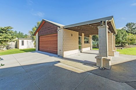 Photo of property in 14 Bealey Road, Leeston, 7683