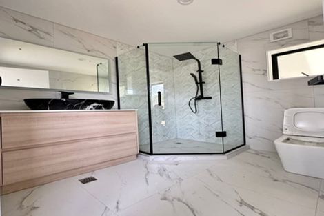 Photo of property in 15a Oakdale Road, Mount Roskill, Auckland, 1041