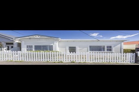 Photo of property in 10 Hiropi Street, Newtown, Wellington, 6021