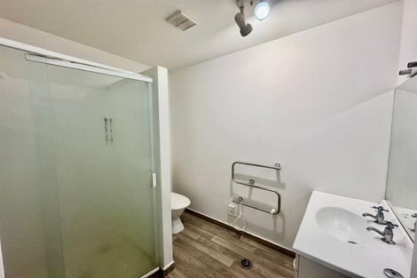 Photo of property in 25 Montilla Place, Manurewa, Auckland, 2102