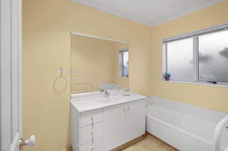 Photo of property in 12 Grosvenor Place, Katikati, 3129