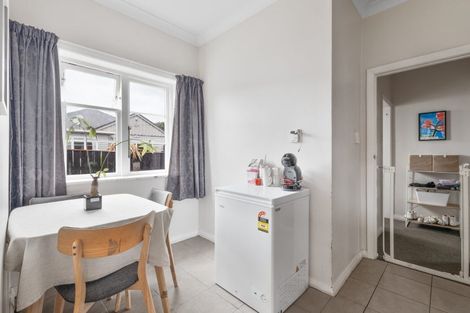 Photo of property in 36 Cuba Street, Marton, 4710