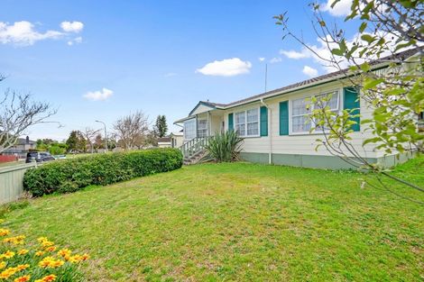 Photo of property in 1 Fairlight Place, Manurewa, Auckland, 2102