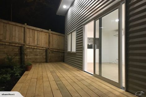 Photo of property in 8a Awanui Street, Merrilands, New Plymouth, 4312