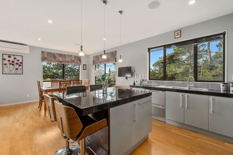 Photo of property in 7 Aberley Road, Schnapper Rock, Auckland, 0632