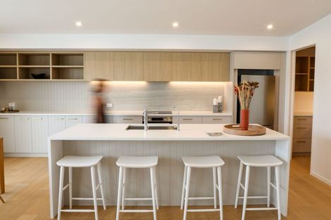 Photo of property in 16 Vanita Drive, Whitianga, 3510