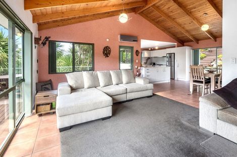 Photo of property in 9 Pukenui Road, Maunu, Whangarei, 0110