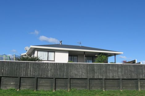Photo of property in 56 Langdale Avenue, Paraparaumu, 5032