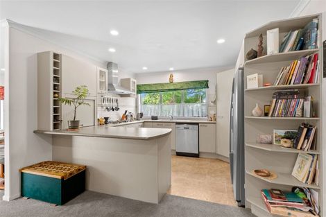 Photo of property in 38 South Road, Waipu, 0510