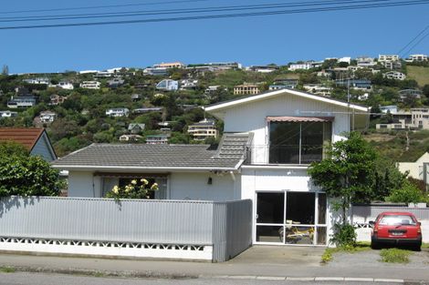 Photo of property in 11 Menzies Street, Sumner, Christchurch, 8081