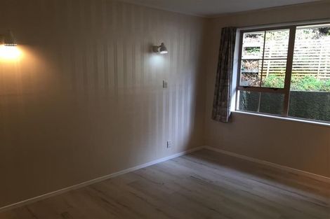 Photo of property in 2 Kilsyth Street, Karori, Wellington, 6012