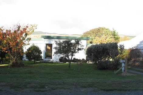 Photo of property in 37 Dale Road, Raumati South, Paraparaumu, 5032