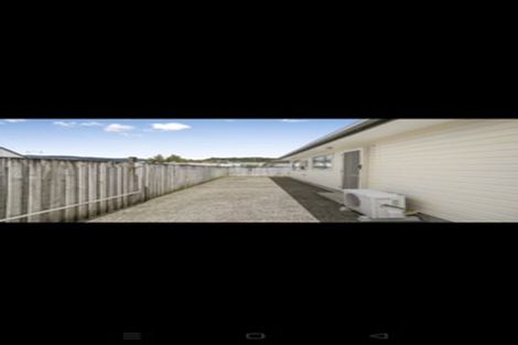 Photo of property in 16 Woodland Mews, Wainuiomata, Lower Hutt, 5014