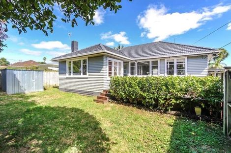 Photo of property in 1/14 Koromiko Street, New Lynn, Auckland, 0600