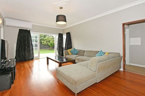 Photo of property in 158 Naenae Road, Naenae, Lower Hutt, 5011