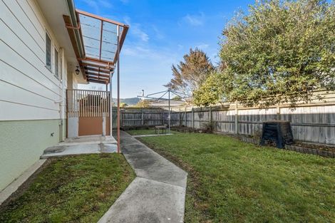 Photo of property in 1/70 Songer Street, Stoke, Nelson, 7011