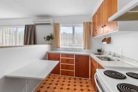 Photo of property in 16b Kent Street, Levin, 5510