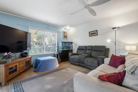 Photo of property in 3/23 Mahara Avenue, Birkenhead, Auckland, 0626