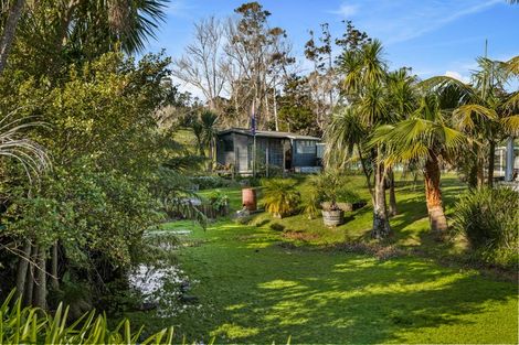 Photo of property in 93 Hamilton Road, Waimauku, 0881