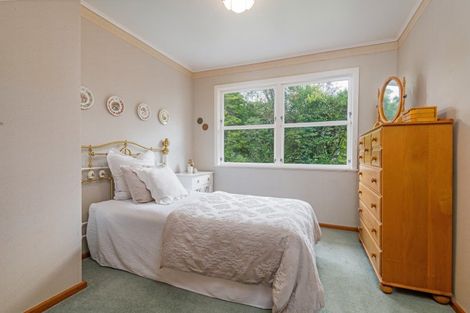 Photo of property in 15 Surrey Crescent, Hokowhitu, Palmerston North, 4410