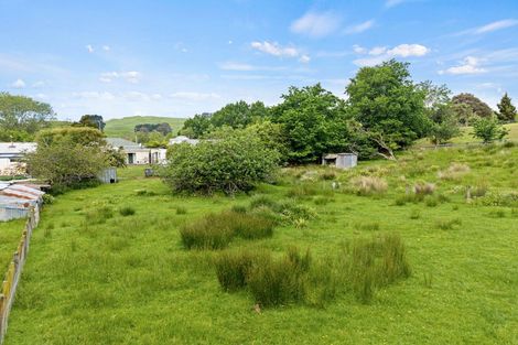 Photo of property in 30 Milne Street, Hunterville, 4730