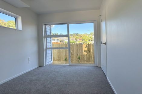 Photo of property in 15c Blenheim Street, Glenfield, Auckland, 0629
