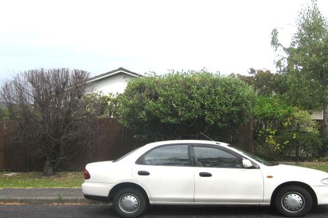 Photo of property in 2/12 Chequers Avenue, Glenfield, Auckland, 0629