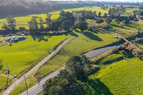 Photo of property in 100 Newman Road, Eketahuna, 4900