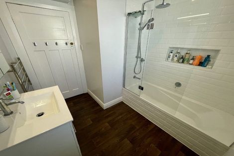 Photo of property in 379 Karori Road, Karori, Wellington, 6012