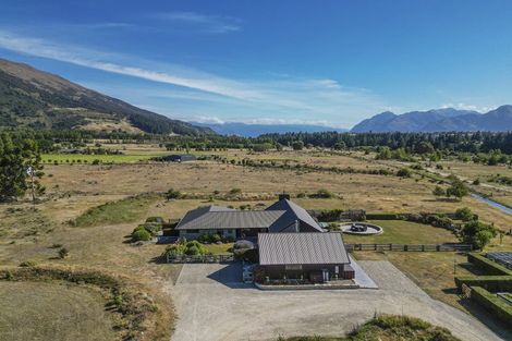 Photo of property in 22 Grayburn Lane, Albert Town, Wanaka, 9382