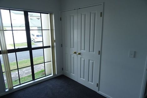 Photo of property in 1 Norwood Place, Johnsonville, Wellington, 6037