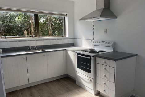 Photo of property in 1/25 Lincoln Road, Henderson, Auckland, 0610